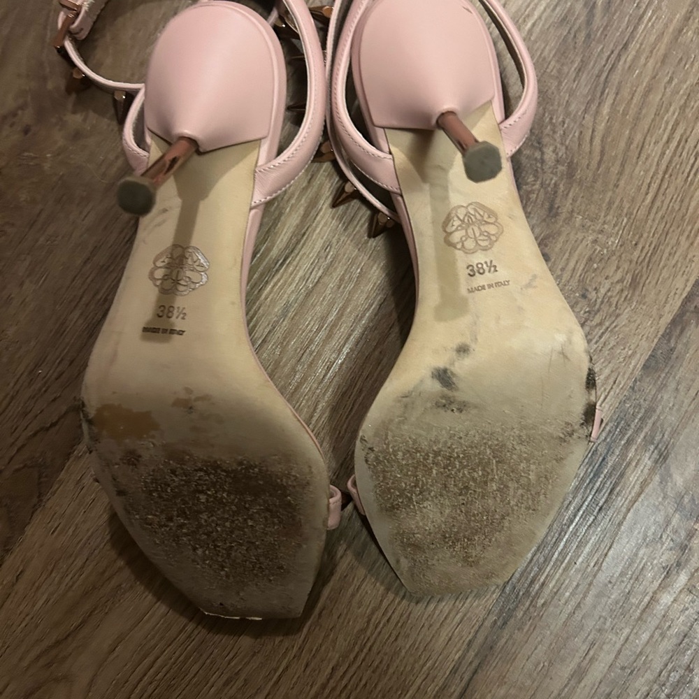 Alexander McQueen Pink Spiked Heels - Picture 4 of 4